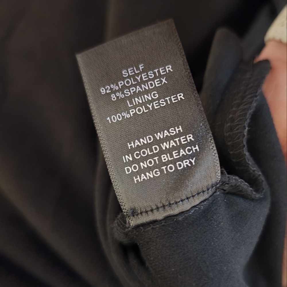 Joh | Small | Aurora Suede Round Neck with Pockets - Picture 7 of 11